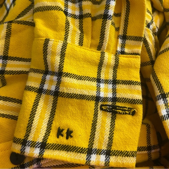 ⭐️ YELLOW FLANNEL ⭐️ - Picture 5 of 7